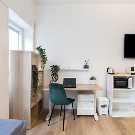 Imperium Garbatella Guesthouse - 2 Bedrooms With Private Bathroom, Terrace, 800Mt To Metro