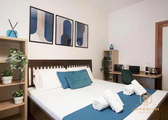 Casa de hóspedes Imperium Garbatella - 2 Bedrooms With Private Bathroom, Terrace, 800mt To Metro